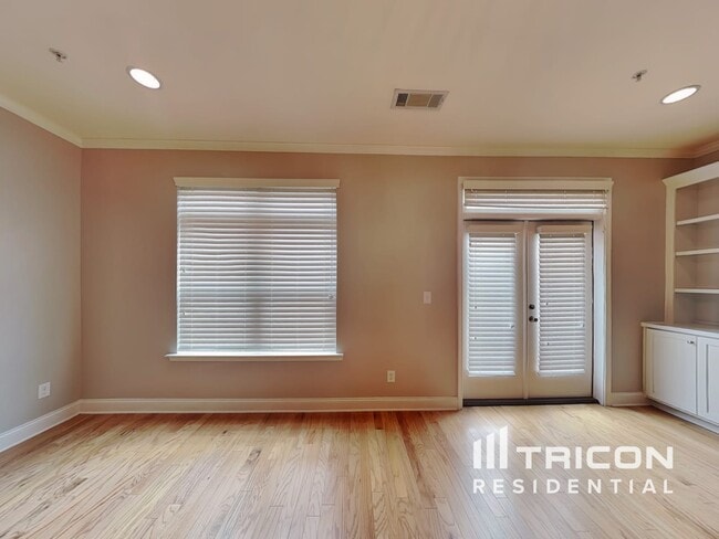 Photo - 516 Leighton Woods Ct