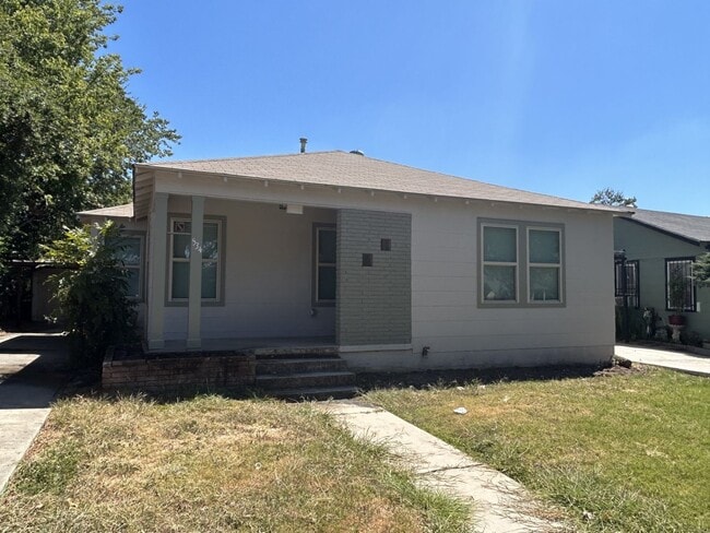 Photo - Super Cute, Newly Remodeled, 2bd/1bth hous...