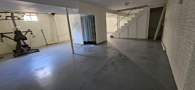 Building Photo - 528A E Gordon St