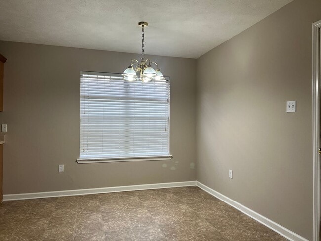 Photo - 1770 Angeline Dr