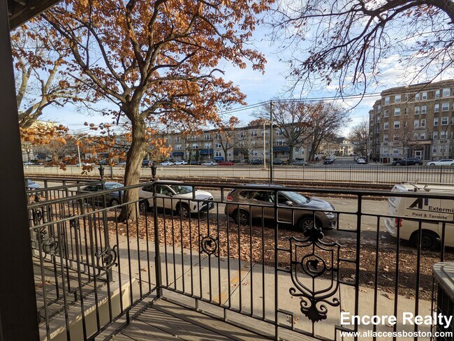 Photo - 1137 Commonwealth Ave Unit 1