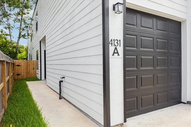 Photo - 4131 Mallow St