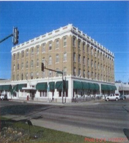 Lewis and Clark Apartments - Lewis and Clark Apartments