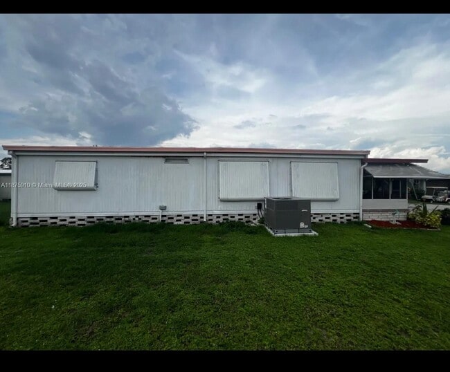 Photo - 342 Heritage