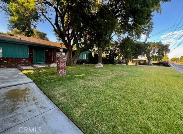 8541 Orangewood Ave