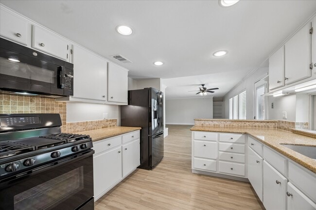 Photo - 12427 Brandywyne Dr
