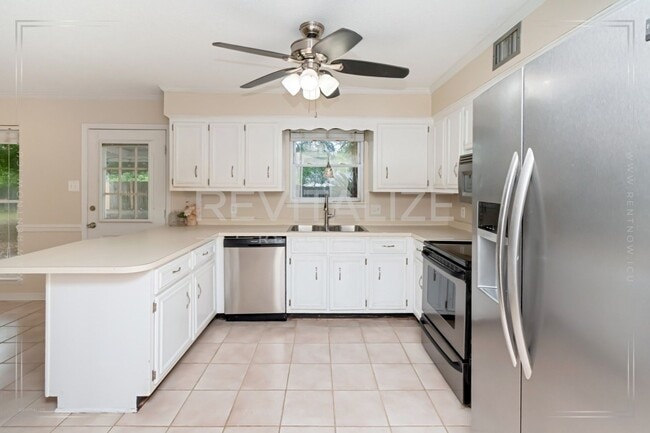 Photo - 9490 Cinder Dr