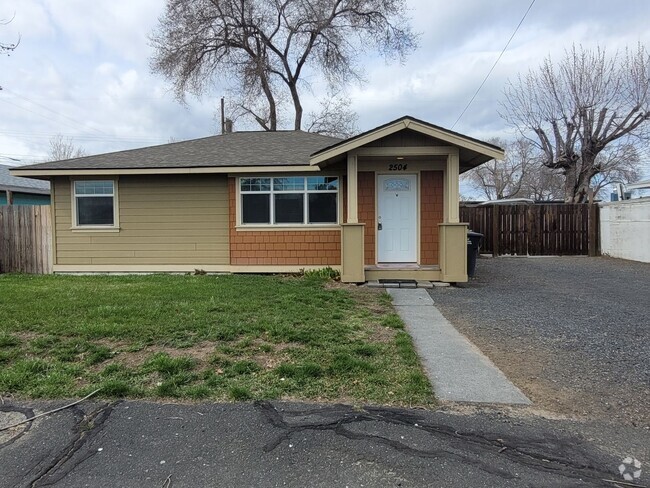 Building Photo - House with Fenced Backyard