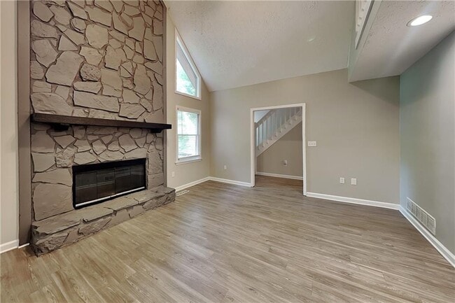 4125 Inola Trail NE