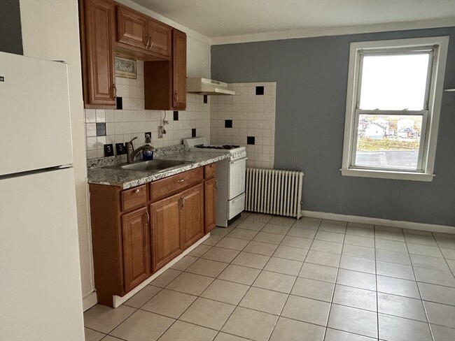 Building Photo - 332 Revere Beach Blvd Unit 7