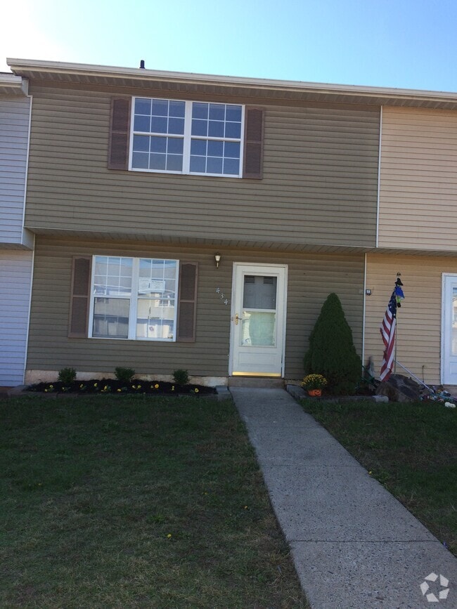 Building Photo - 434 Blaker Dr Rental