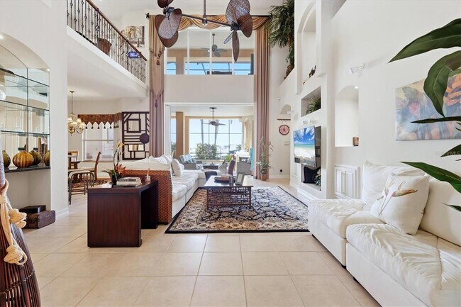 Photo - 1007 3rd St E