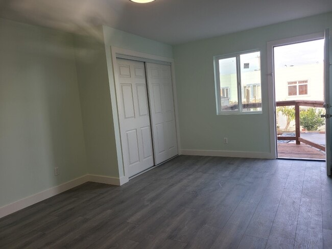 Photo - 936 Brunswick St Unit B