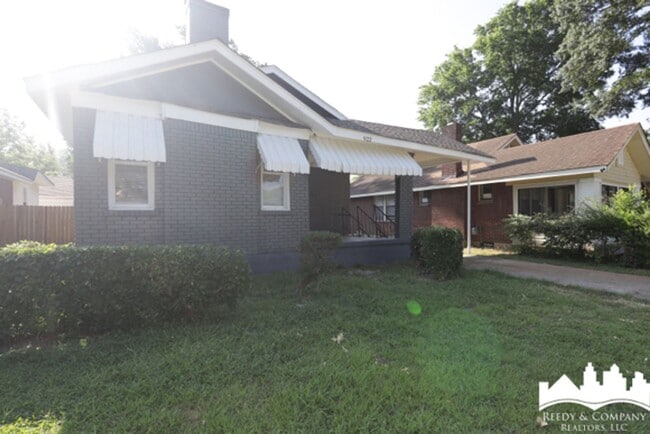 Photo - 922 Garland St