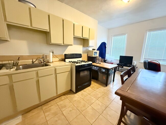 Photo - 66 Hammond St Unidad 2