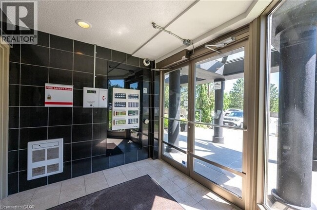 Photo - 45 Pond Mills Rd