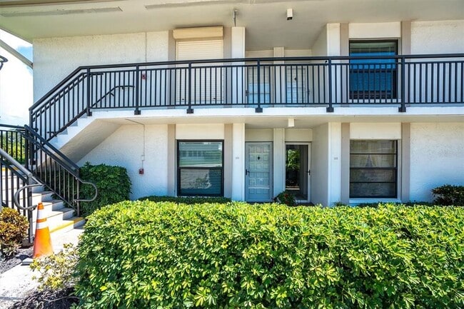 6210 Sun Blvd Unit 101