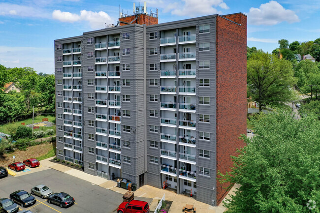 Perrysville Plaza - Perrysville Plaza Apartments