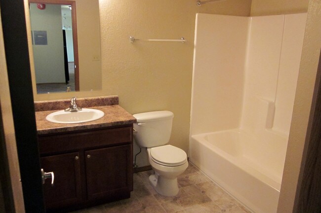 Photo - Bella Sierra Apartments