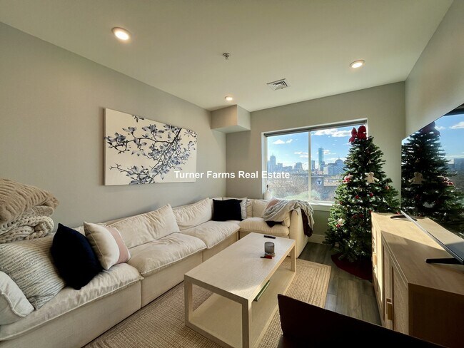 Photo - 55 W 5th St Unit 609