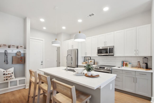 Photo - NOVEL Parkway by Crescent Communities