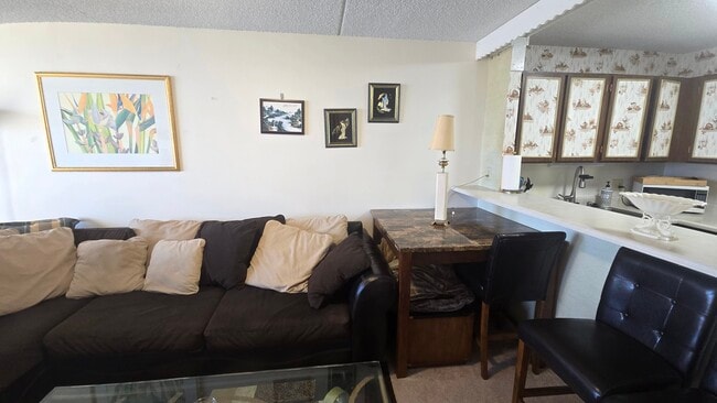 Building Photo - 400 Hobron Ln Unit VillaEatonSq.#2609