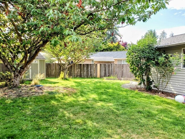 Photo - 2024 106th Pl SW