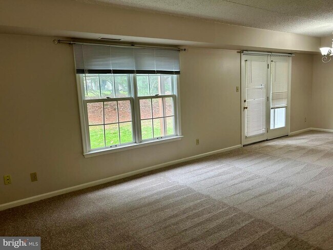 Photo - 1905 N Glen Dr Unit 1905