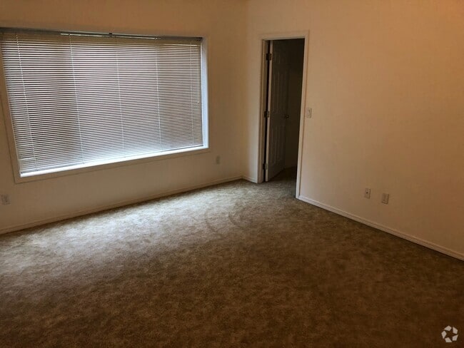 Building Photo - BON2313/2317 Unit 2317 Rental