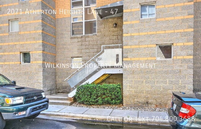 Photo - 2071 Atherton Heights Ln Unit 47