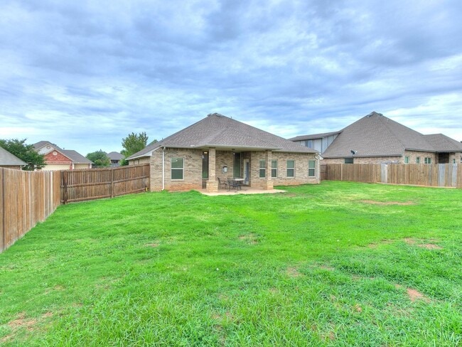 Photo - 4817 Arbuckle Dr