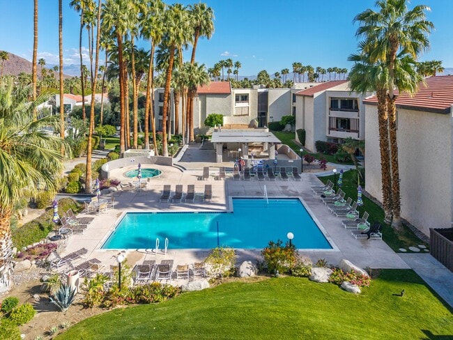Beautiful Resort Like Grounds - 1490 S Camino Real Condo Unit 208