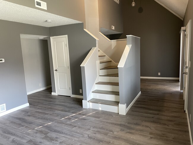 Photo - 203 Wisconsin St