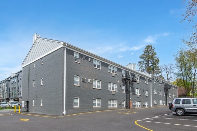 Photo - Woodland Hills Manor: In-Unit Washer & Dryer, Heat, Gas, Hot & Cold Water Included, and Cat & Dog...