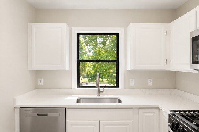 Photo - 2026 Move-In Special – $500 LEASE SIGNING BONUS!! Spacious 3BR Condo in Buena Vista – In-Unit Was... Unit 101