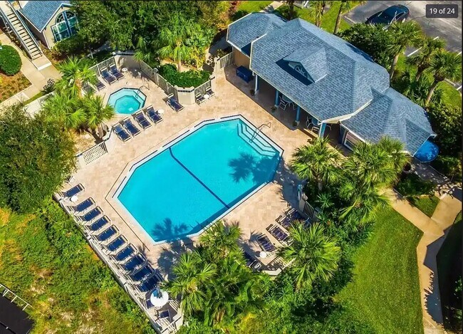 Photo - 4244 Sun Village Ct Unit 1