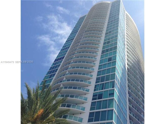 Building Photo - 2101 Brickell Ave Unit 1203