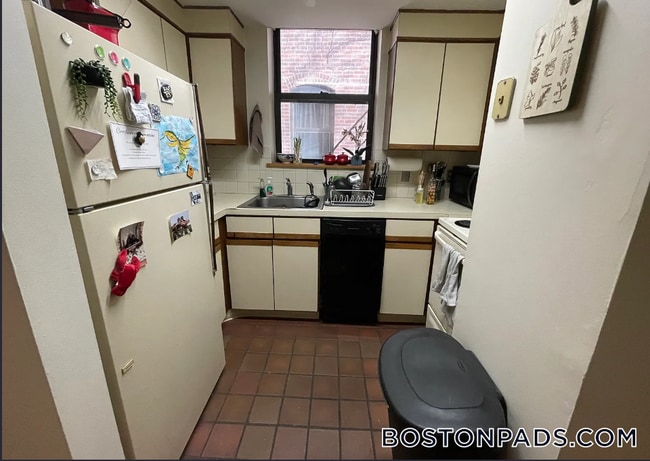 Photo - 102 Gainsborough St Unit 106