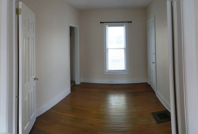 Photo - 107 N Elmira St Unit 107 S. Elmira St. Apartment 1