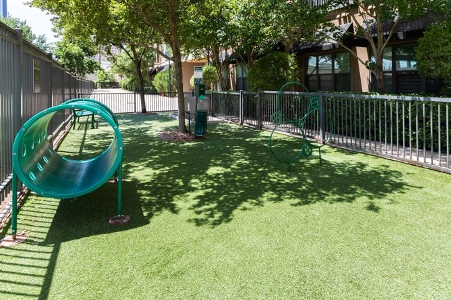 Photo - Caroline Post Oak