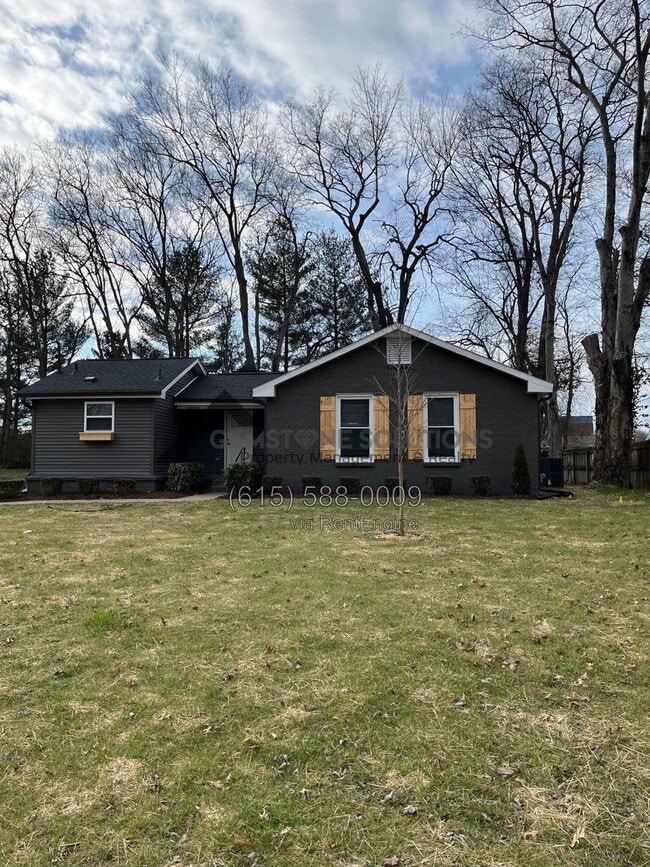 Photo - 217 Oxford Dr