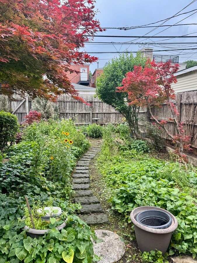 Photo - 738 S Oakley Blvd