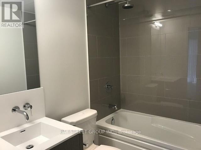 Photo - 88 Harbour St Unit 5802