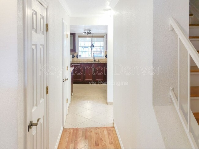 Photo - 2676 Perry St