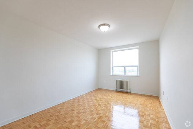 2 chambres, 1 salle de bain - 888 pi2 - Chambre - Benville Court Apartments