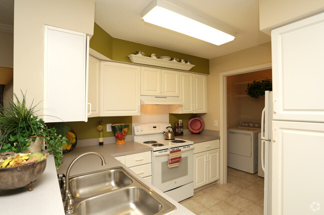 Interior Photo - Chroma Park Rental