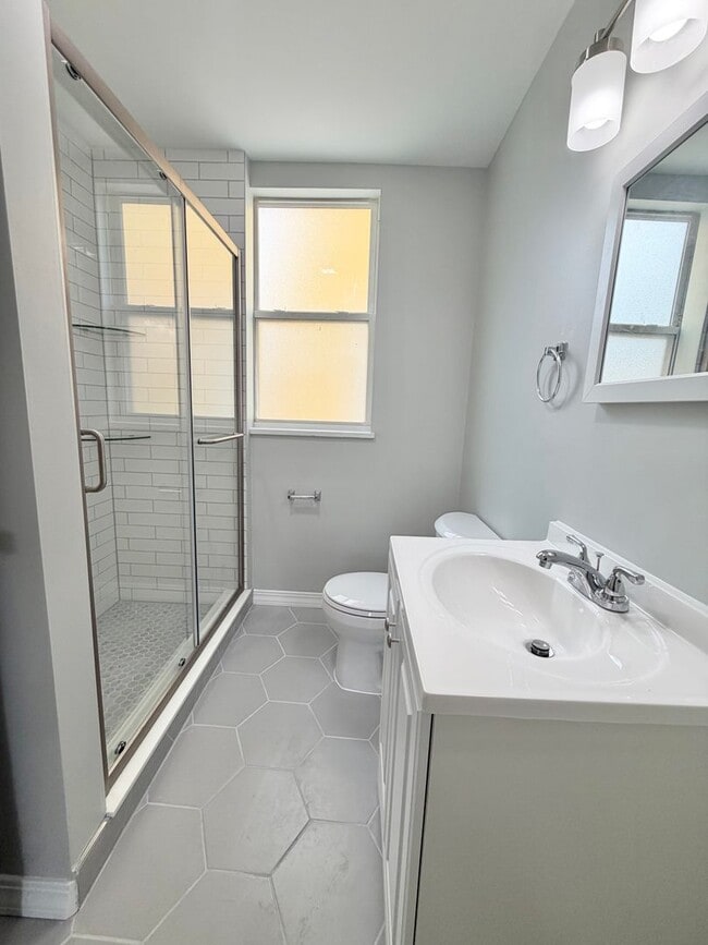 Photo - 1227 Ross Ave Unit 1227-1
