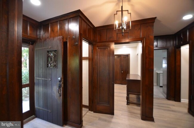 Photo - 4409 Beechwood Rd