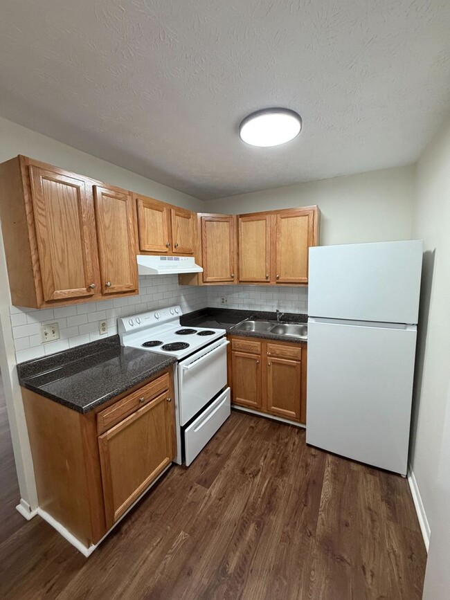 Photo - 64 W Neff Ave Unit 3A