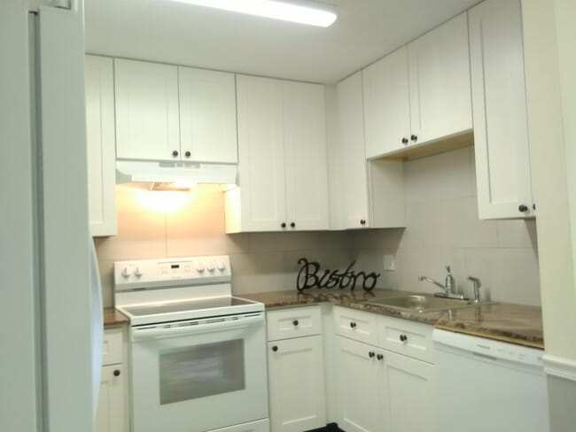 Photo - 2321 Ida Way